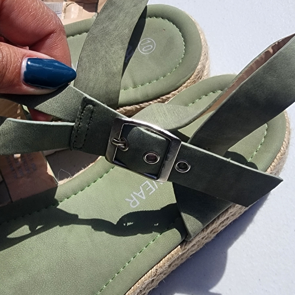 Rocawear size 10 sage green platform espadrille sandals used good - Picture 7 of 8